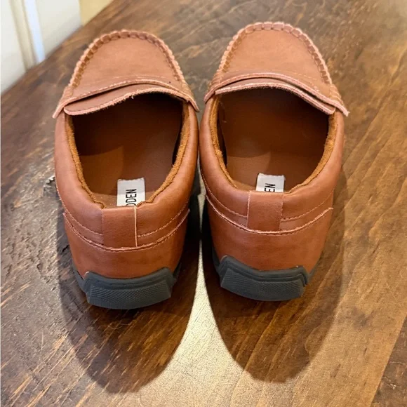 Steve Madden boys' Jared slip-on moccasin shoes boys size 2 GUC - Picture 3 of 6